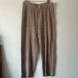 S1 Barefoot Dreams Pants Size Medium